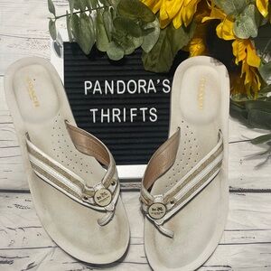 Coach Women's Jasmine Sandals in White and Gold Preowned Size 10
